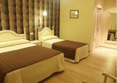Hostal-Cafe Gutgreco Sonseca Quarto foto